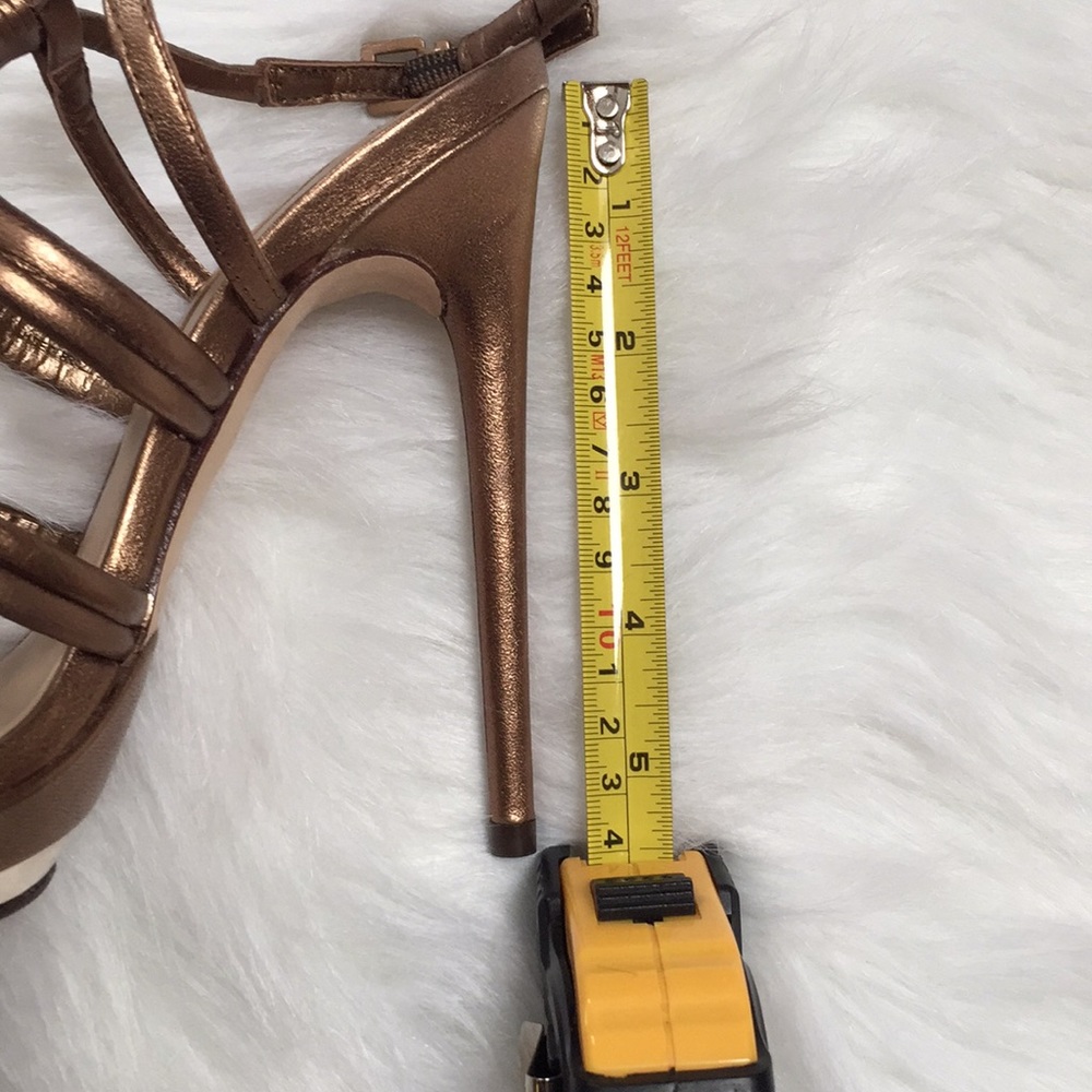 ⚡️LAST ONE⚡️ BCBG Farrow strappy dress sandal - Picture 4 of 8
